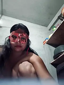 Curvy_Chaaya's cam snapshot