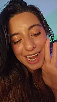 Meganthomson's cam snapshot