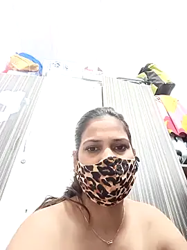 indianliza live sex cam