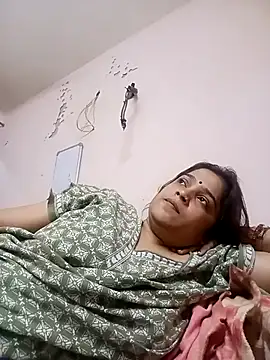 Trisha_71 live sex cam