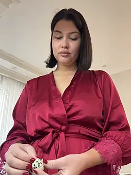 KikiWatson live sex cam