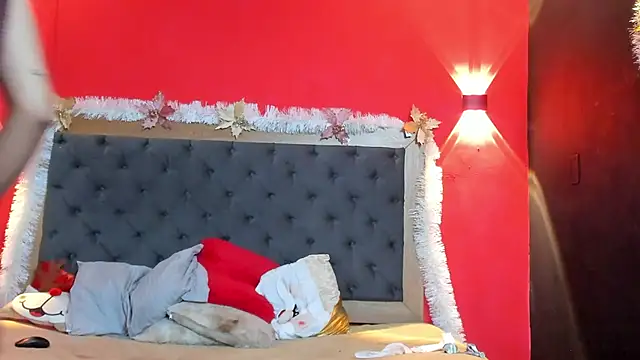 YayaHilton's cam snapshot