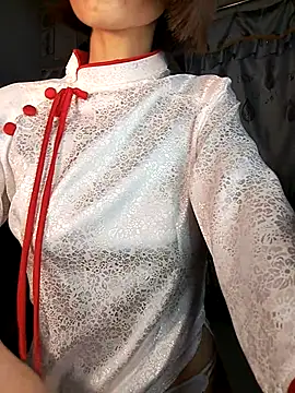 Lucy_limon live sex cam