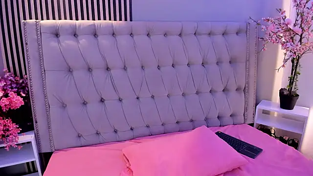 Xiomara_Stwart's cam snapshot