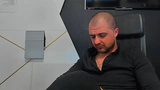 JamesMyerss's cam snapshot