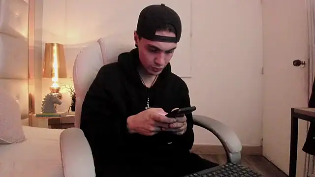 dark_sun302's cam snapshot