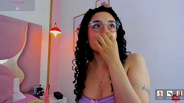 DemiJones_'s cam snapshot