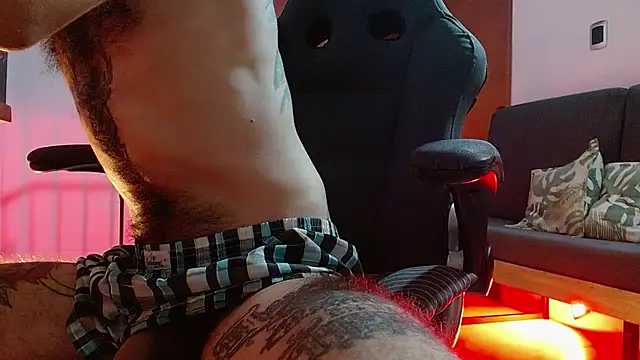 harry_reems1's cam snapshot