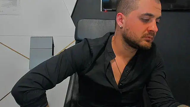 JamesMyerss's cam snapshot