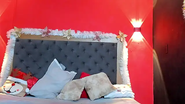 YayaHilton's cam snapshot