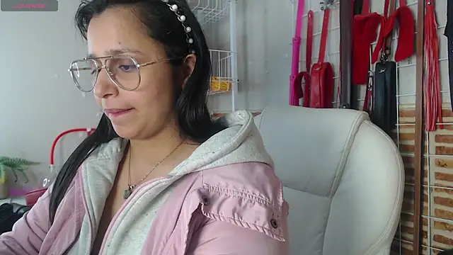 _adahara_queen's cam snapshot