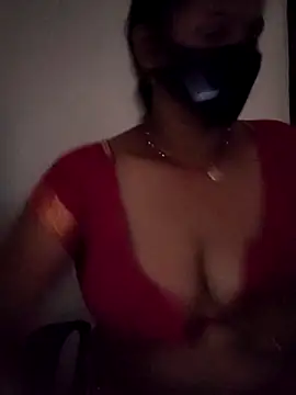 Hotcouplepriya's cam snapshot