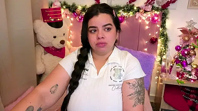 MiahJoness live sex cam