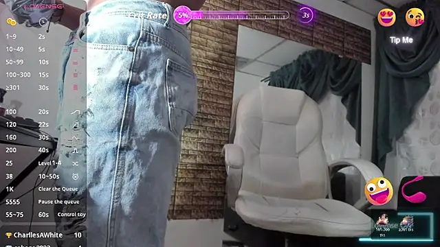 Hayden_Boy_ live sex cam