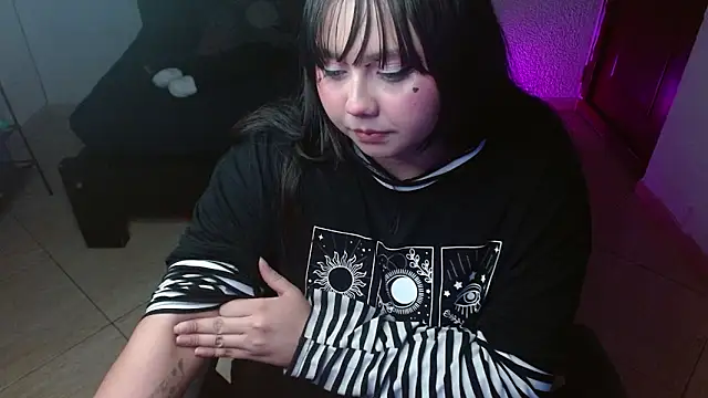 litlle_cat live sex cam