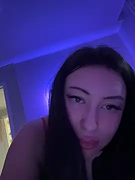 AndreaMood live sex cam