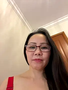 lily-mm's cam snapshot