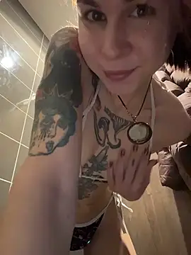 RosieSecret live sex cam