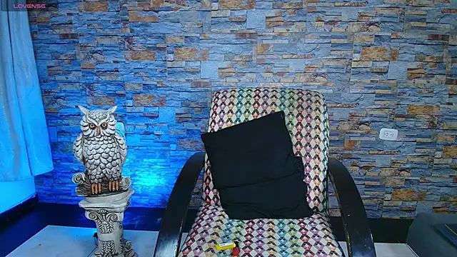 Maykol_Victoriasr live sex cam