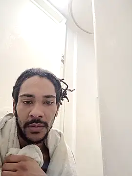 Mikaaa97 live sex cam