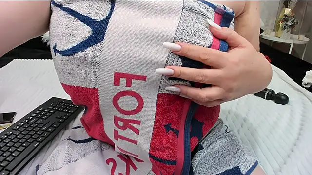 boobies4fun live sex cam