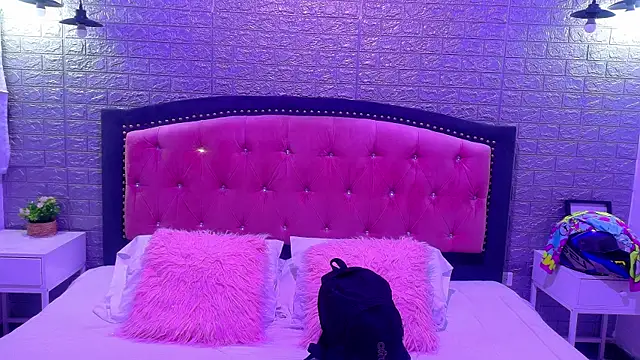 Natalie_loffreda's cam snapshot