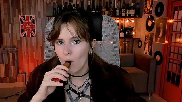 LolaAsmus's cam snapshot