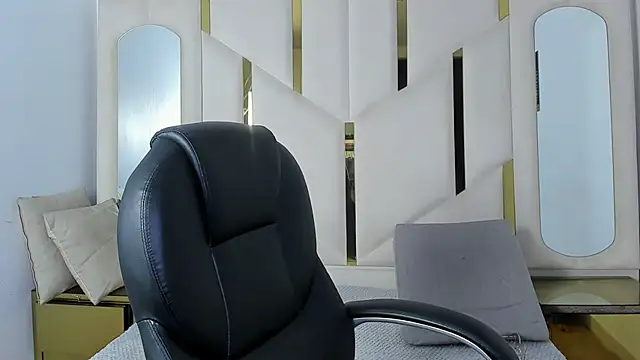 IsabellRodriguez18's cam snapshot