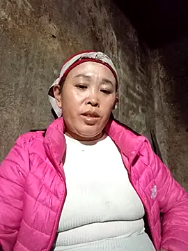 dakota-kis's cam snapshot