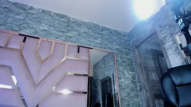 Danny_Luxx live sex cam