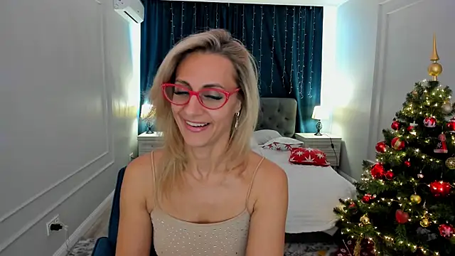 MuseOfStage live sex cam