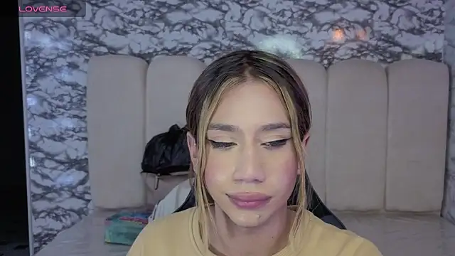 Evy_Luxx_v live sex cam