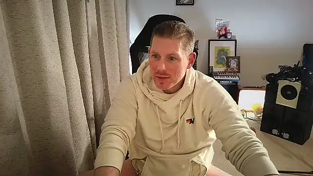 God_Of_ThundeRR's cam snapshot