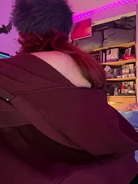 Nina-Chick777 live sex cam