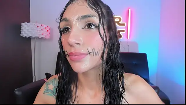 miss___evangeline's cam snapshot