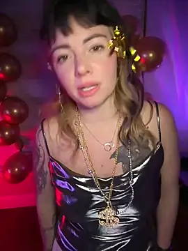 NaughtyFknVeteran's cam snapshot