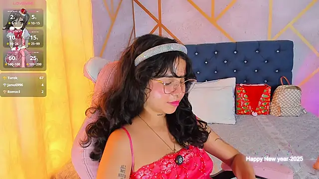 _vaiolet_owo's cam snapshot