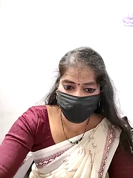 tamil_Sigappu_Roja's cam snapshot