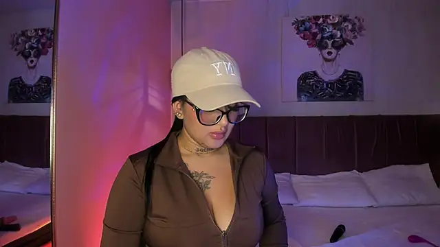 ayshel__'s cam snapshot