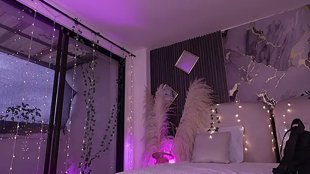 SarahCastro1_'s cam snapshot