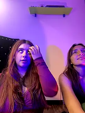 Leah_moon1 live sex cam