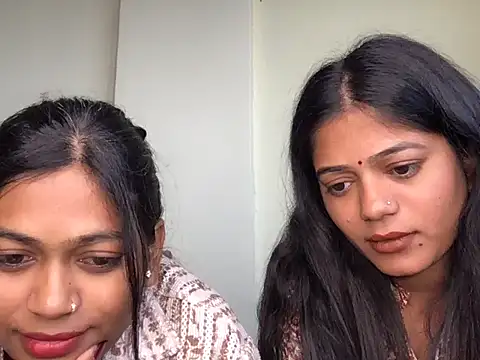 HoleyCoupon's cam snapshot