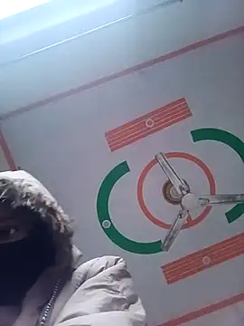 Riya_917's cam snapshot