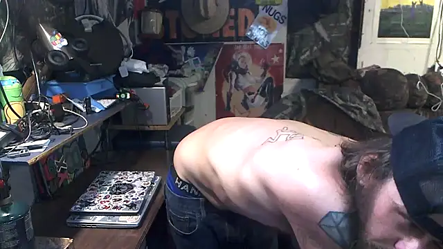 CloudDadddyyy420 live sex cam