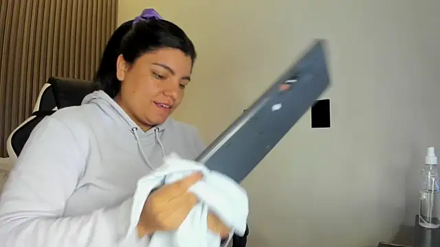 dania_miller_ live sex cam