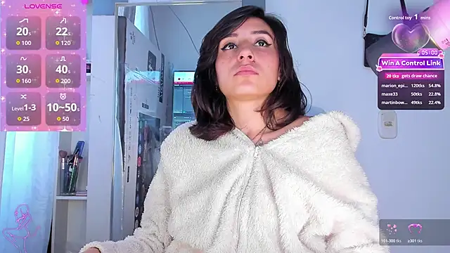 lunacandyy13 live sex cam