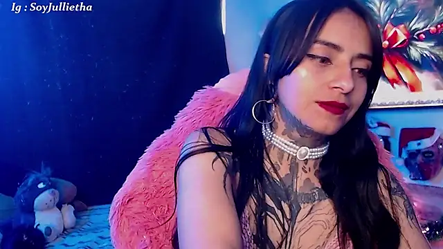 Julls420_'s cam snapshot