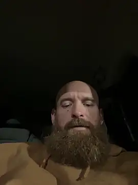 32XRedBeard live sex cam