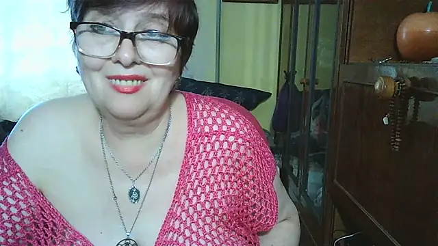 VeronicaGold511's cam snapshot