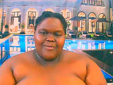 EbonyHotBuns's cam snapshot